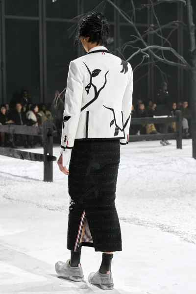 Look 148